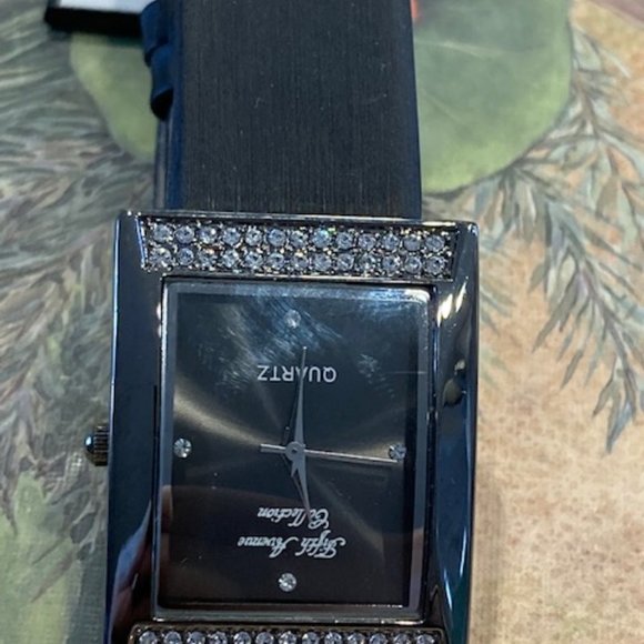 Fifth Avenue Black Watch - Ladies  - NWT - Picture 4 of 4